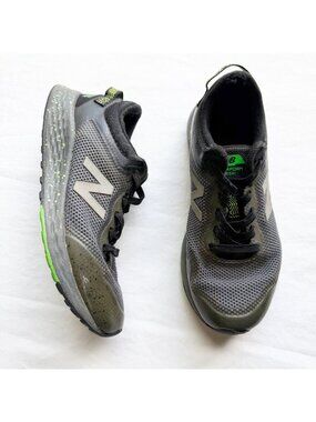 New Balance Fresh Foam Arishi Trail Running Shoes Gray & Green Kids Size 13.5 US